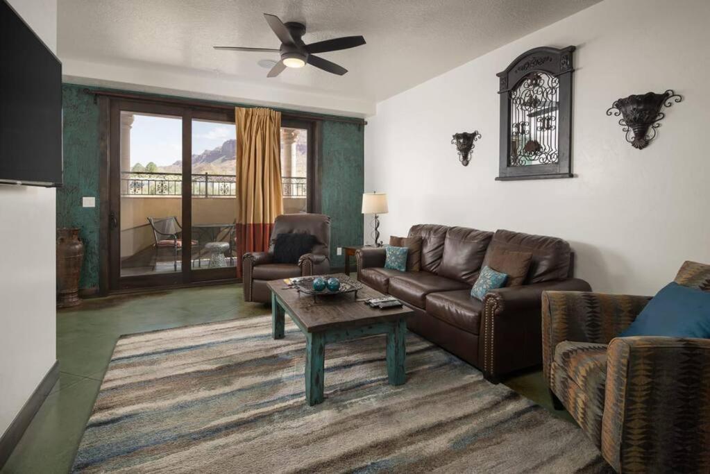 Luxury Downtown Rental Моаб Экстерьер фото